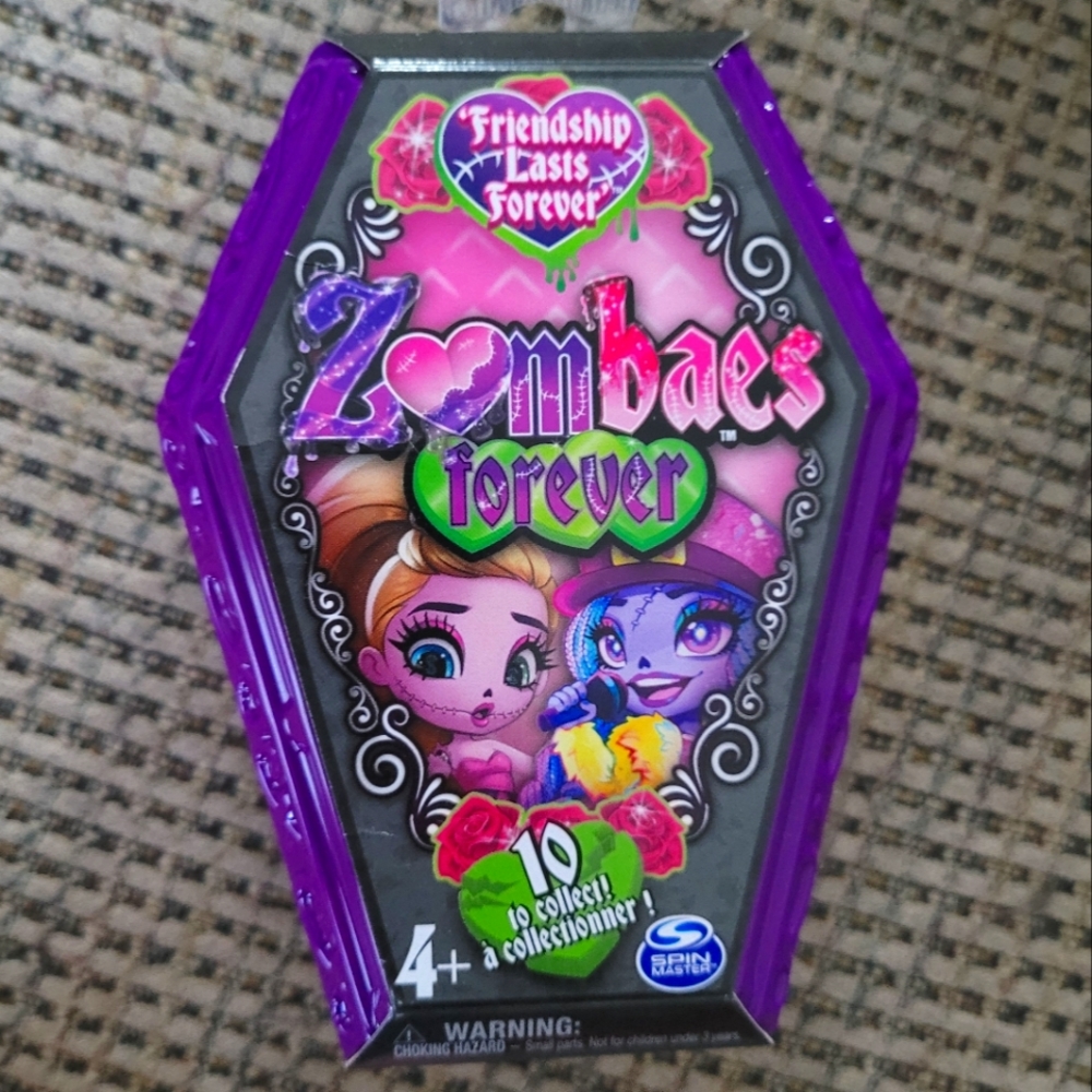 NWT Zombaes forever doll